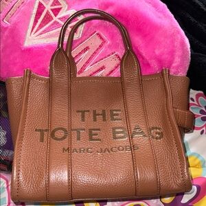 Marc Jacobs Brown Leather Tote Bag - small
